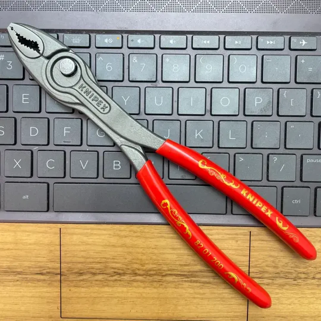 KNIPEX限量版,有人当宝有人骂