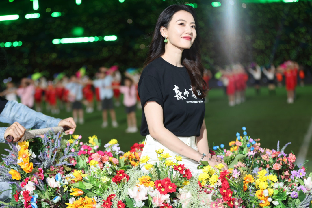 《森中有林》票房不到两千万，网播两个月后反而越盘越热：高圆圆最颠覆的角色，值得补吗？