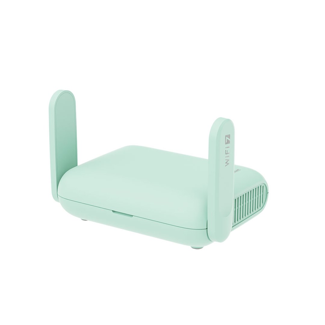 iStoreOS 25.12尝鲜版26个目录，没有一台GL.iNet：想上25先看这三条路
