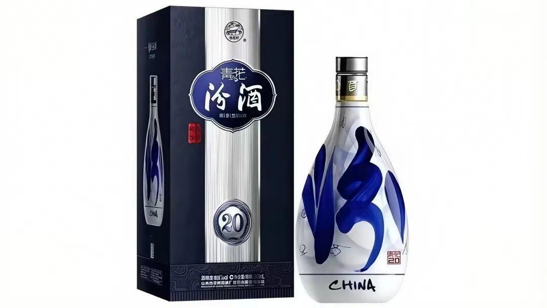 正品青花30卖六七百,超市270元那瓶是白酒界的“雷碧”:离中秋38天,把这瓶汾酒旗舰的价线、版本和坑一次说清