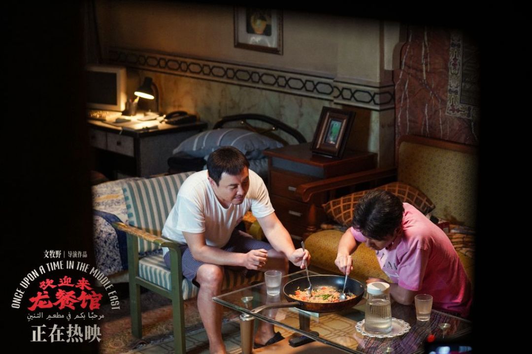 在《重器》里被骂，在《龙餐馆》里破10亿：蒋奇明的余高远争议，要分三件事看