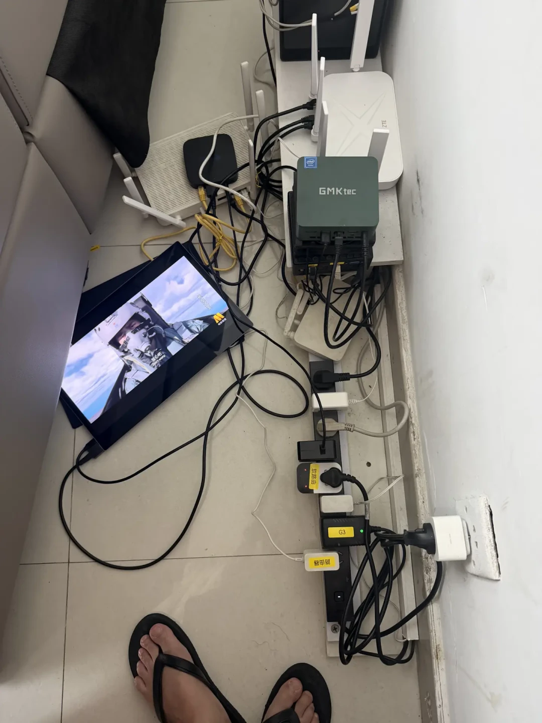 甩掉机顶盒,全家电视都能看直播?Jellyfin承接IPTV的4条路线和6个坑