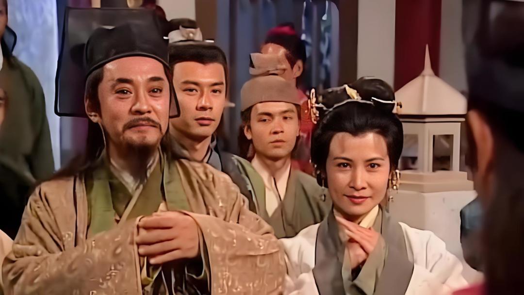 全网都在给岳不群翻案,但没几个人看过原著:4个最火话术,逐条对照原著核实
