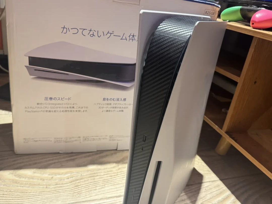 GTA6深夜再泄露,黑客自称“抗议停产光盘”:PS5光驱版进入最后窗口,这三样东西先落袋再决定