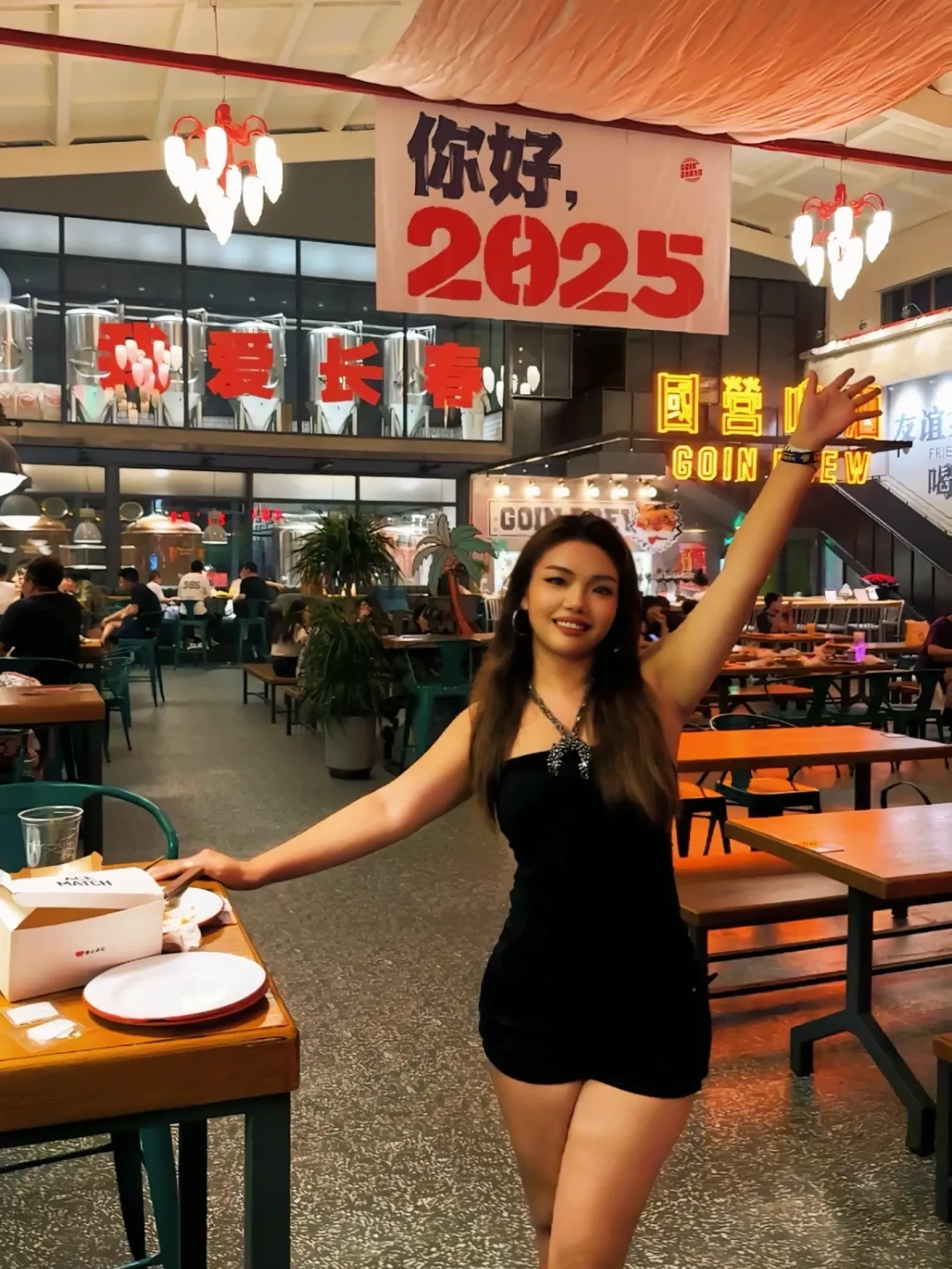 青岛718万人次收官，本地人却说“别去”：8月下旬的啤酒节扎堆，出发前先看清这4件事