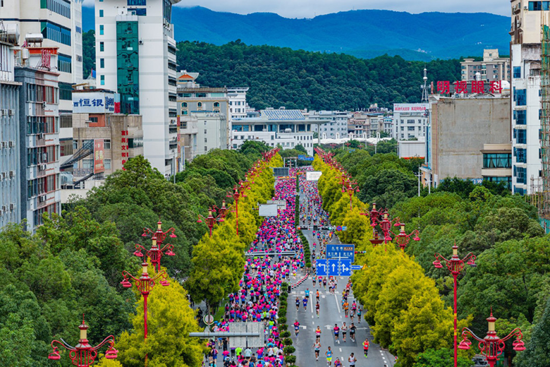 天马今天开报,8月24日截止:秋季马拉松报名挤爆这一周,没中签过的跑者怎么稳拿一个名额