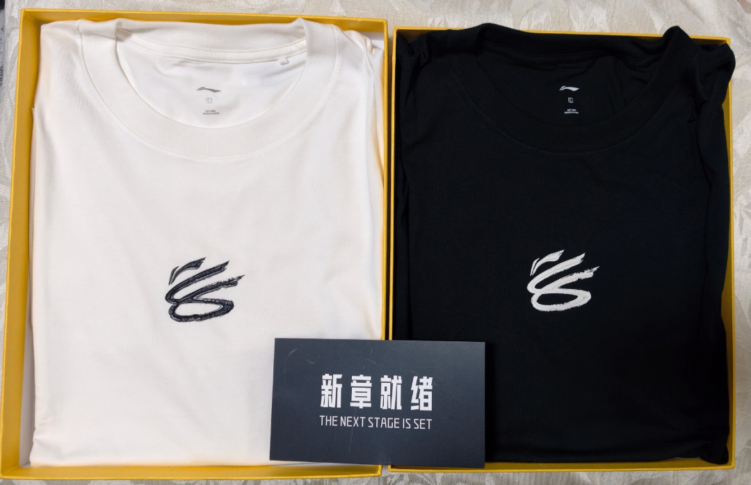 库里李宁签名鞋还有半年才来:先等等,还是捡一双跌到千元的安德玛库里13?