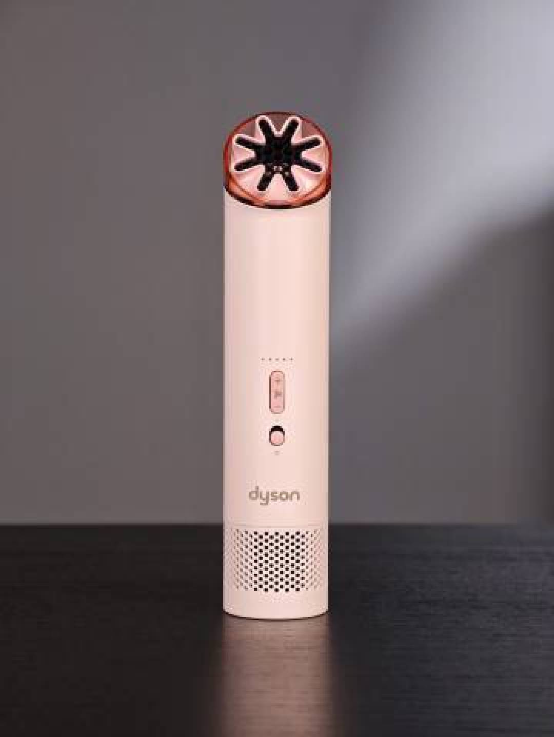 Supreme和戴森联名做吸尘器，一夜刷屏却被AI说是假的：核对完5个平台的帖子，真相反了