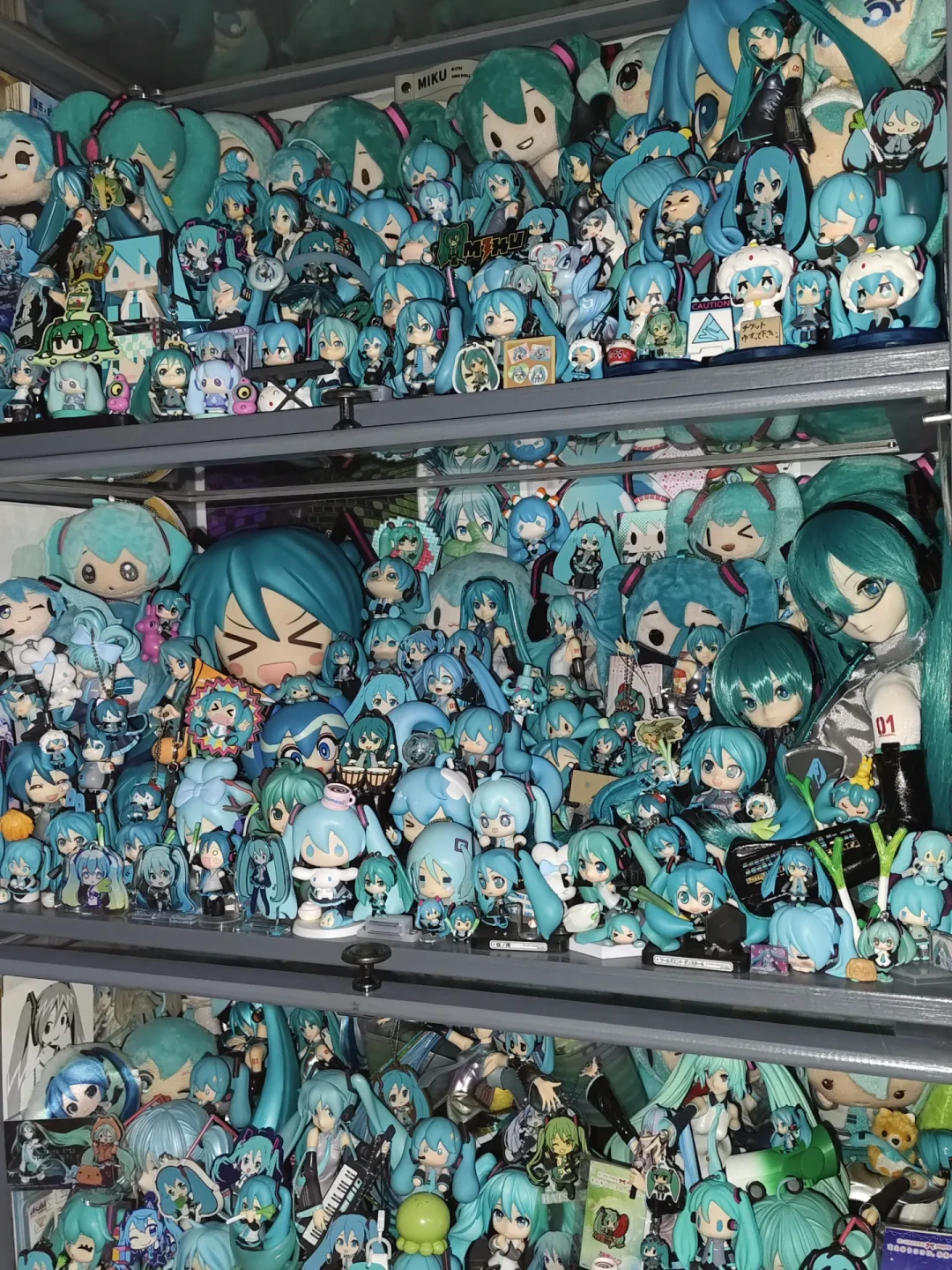 追高2500买的初音再版了：手办保不保值，2026年的答案有点残酷
