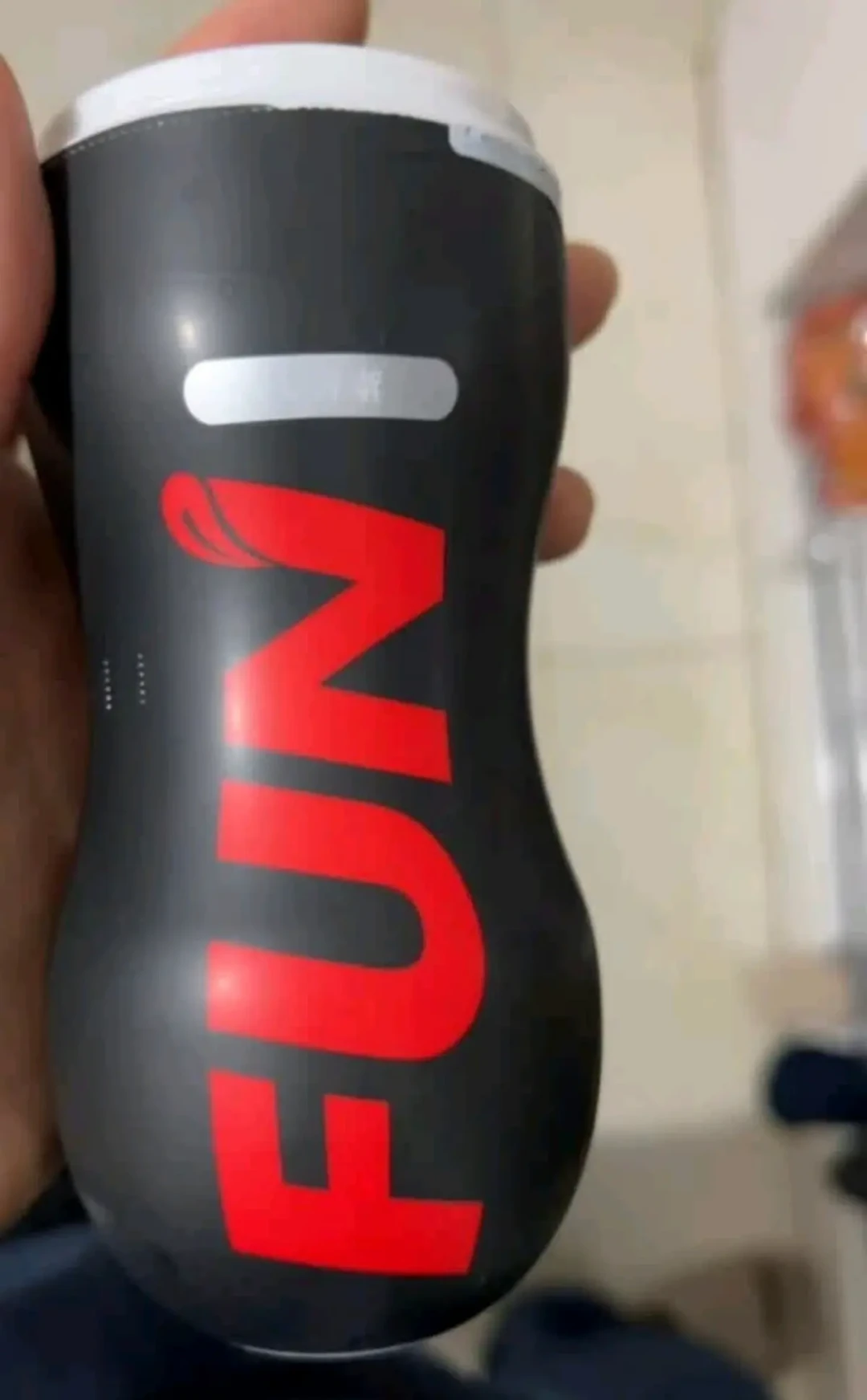 测评圈说“电动是噱头”,用户说“App是真香”:网易春风的男杯,到底该怎么选?