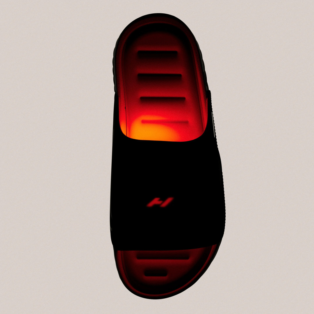 一双249美元、能加热还能按摩的拖鞋:Nike × Hyperice Hyperslide定档9月29日,值得等吗?