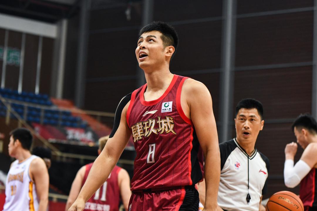 升降级元年,CBA变天了:9队换帅、外援出走、老将去打NBL