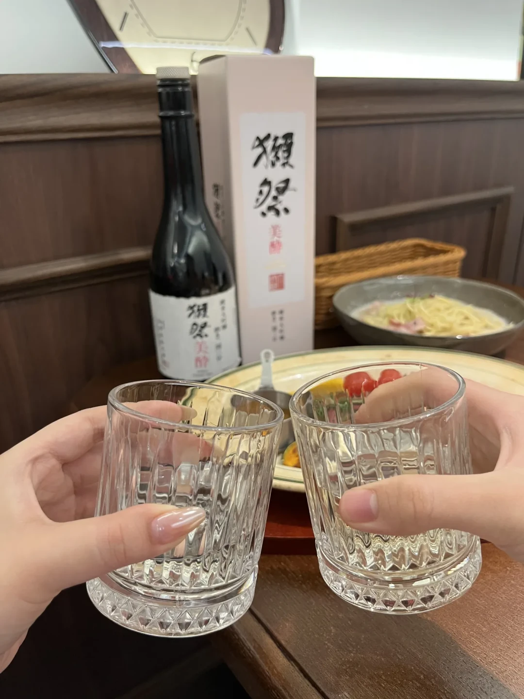 獭祭中秋备货别急:这个8月高温季,是清酒一年里最容易“中暑”的时候