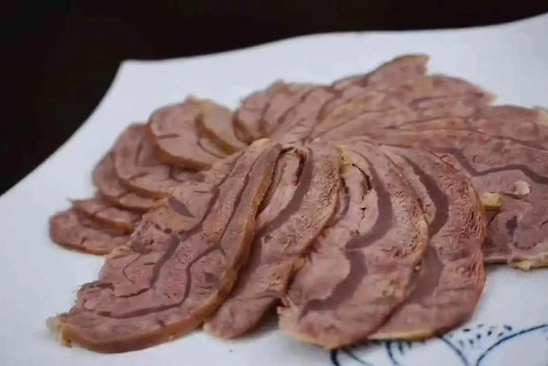 一斤牛腱子只出六两肉:贴秋膘前,先算算卤牛肉这笔账