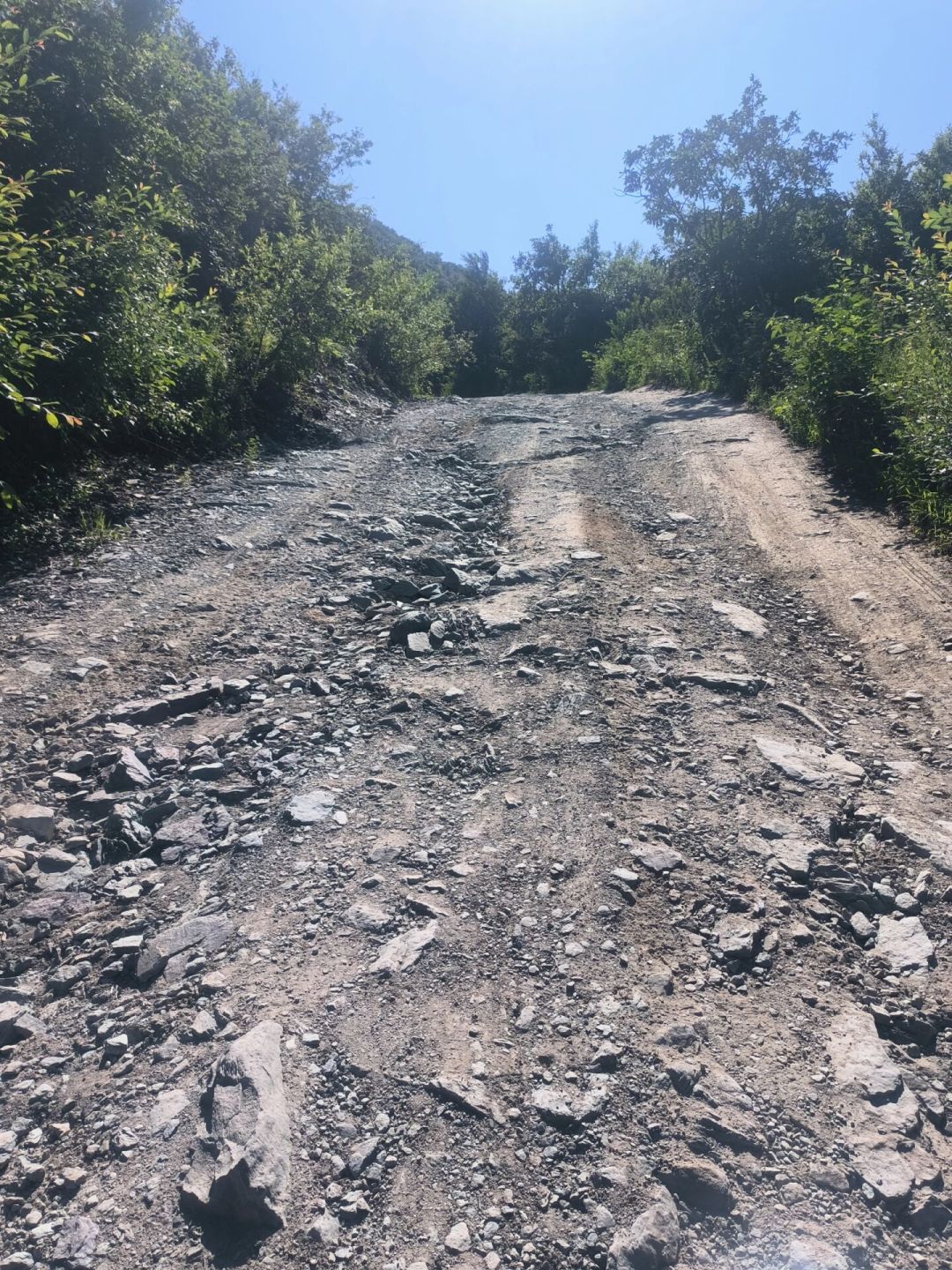 『零基础越野』又刷屏了：越野的三道门槛，智能越野只磨掉了最便宜的那道