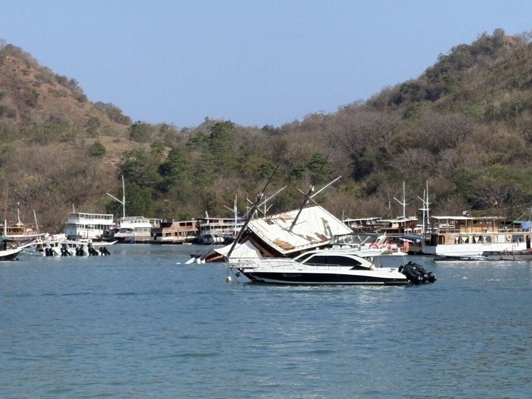 7.7级地震、2768次余震、半年两起沉船：国庆去科莫多船宿的，出发前把这份风险清单过一遍