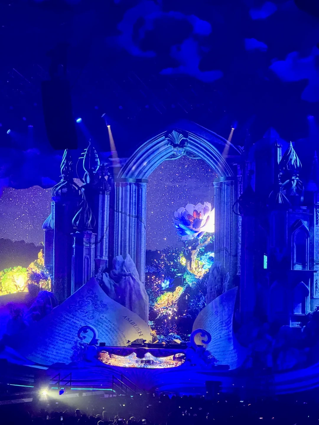 Tomorrowland上海站下周官宣阵容:网传TIËSTO、AXWELL要来,先别急着决定冲不冲