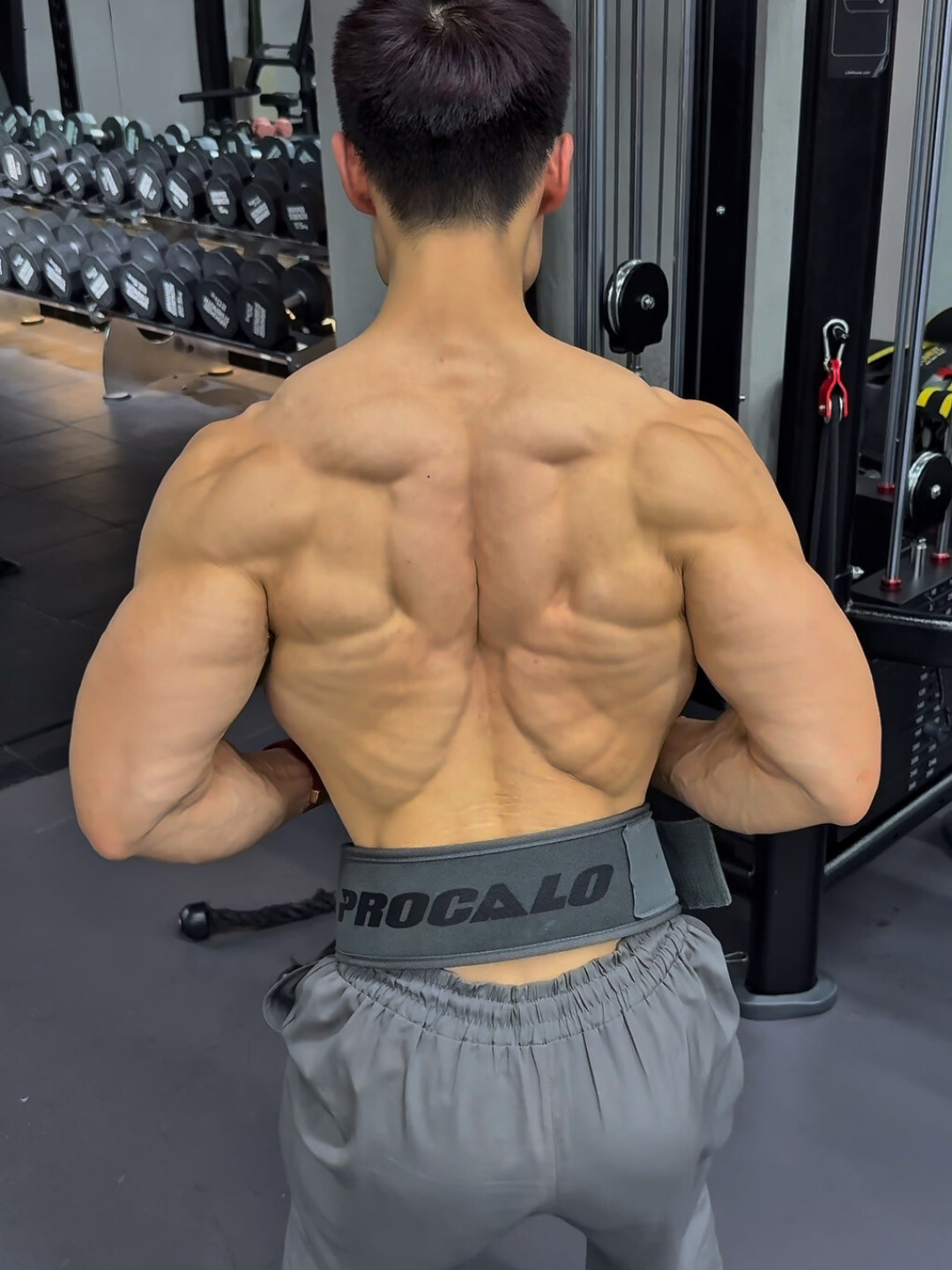 秋季自然赛季开打,家家都喊“真自然”,到底怎么测?国内自然健体比赛药检方式横评