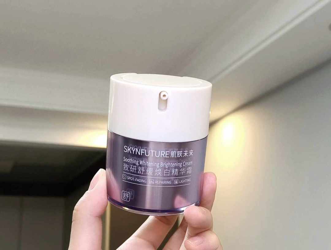 肌肤未来七夕新品刷屏，但敏肌加购前要先搞懂这两条美白路
