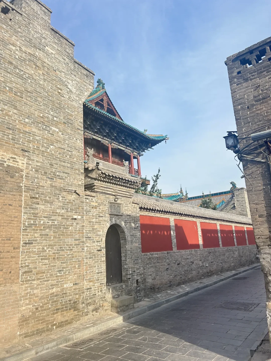 平遥古城被“避雷”了一个夏天，我翻了几十篇帖子，发现差评都指向同一种玩法