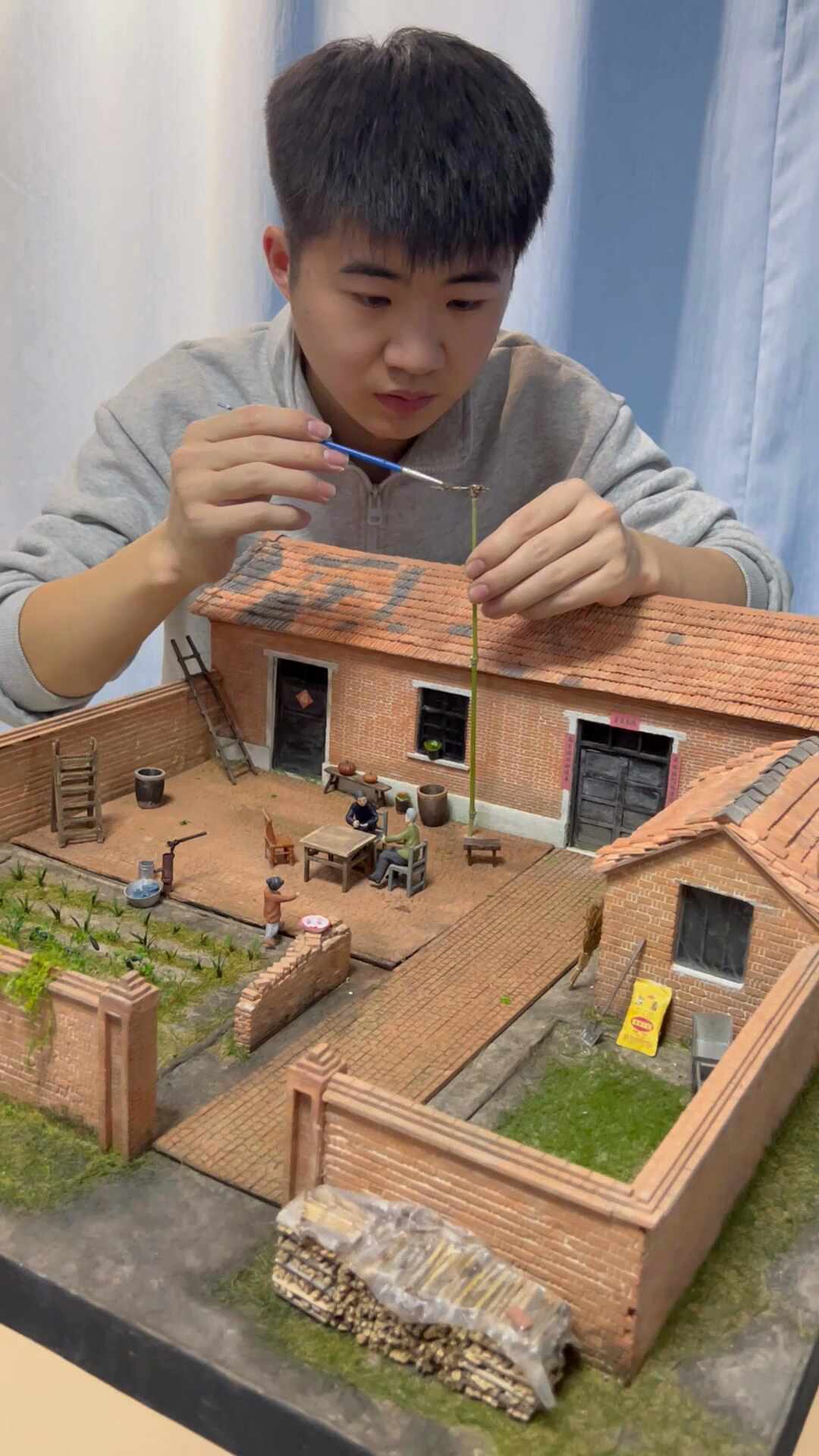 从39元的套件到7000元的定制：把“老房子”做成微缩之前，先看这三条花钱路线