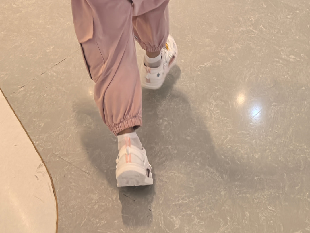 还有两周开学,江博士的鞋和书包值不值得买?真实口碑我帮你理清楚了