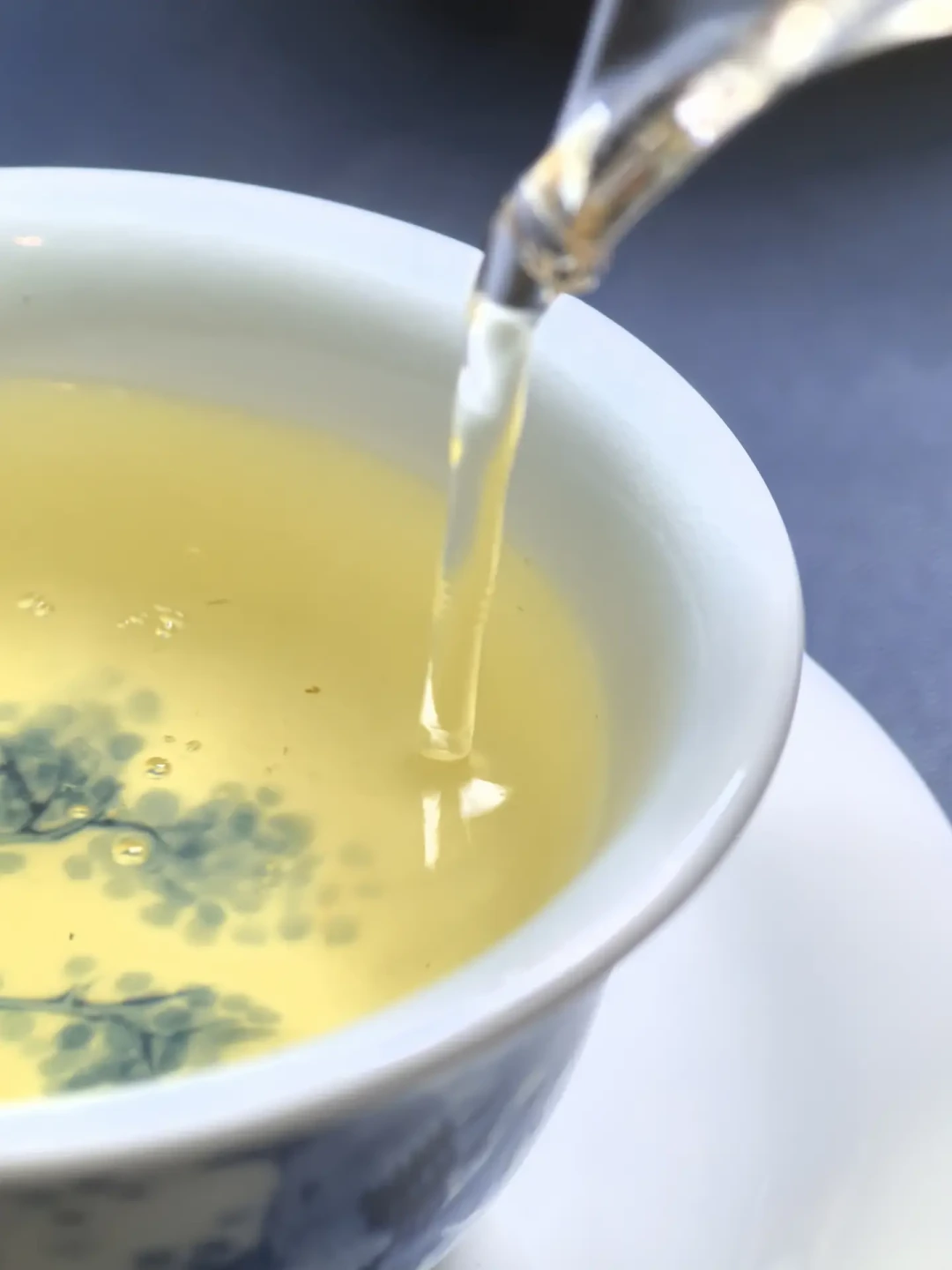 被茶友吵了10个月的下关特沱旗舰版:“柔甜”升级是良心还是丢味?60-100元真实行情一次捋清