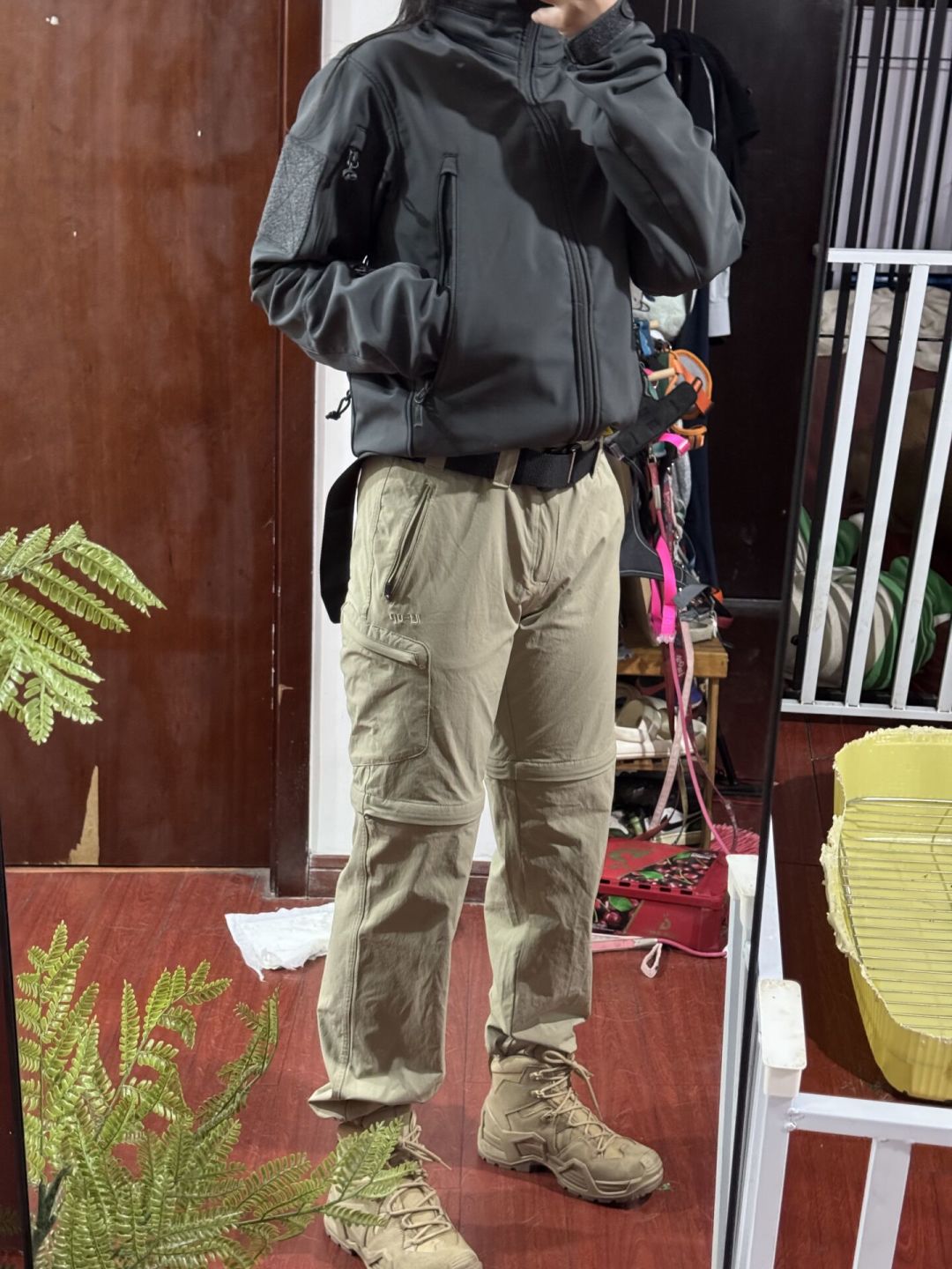 第一件赫利肯买什么不踩坑?核对169层社区讨论后,我整理出5款值得买和3个雷区