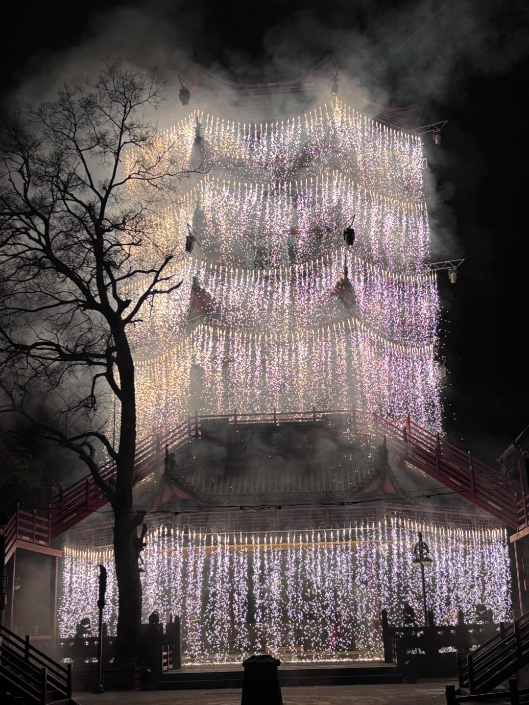 丰都鬼城门票90元,是