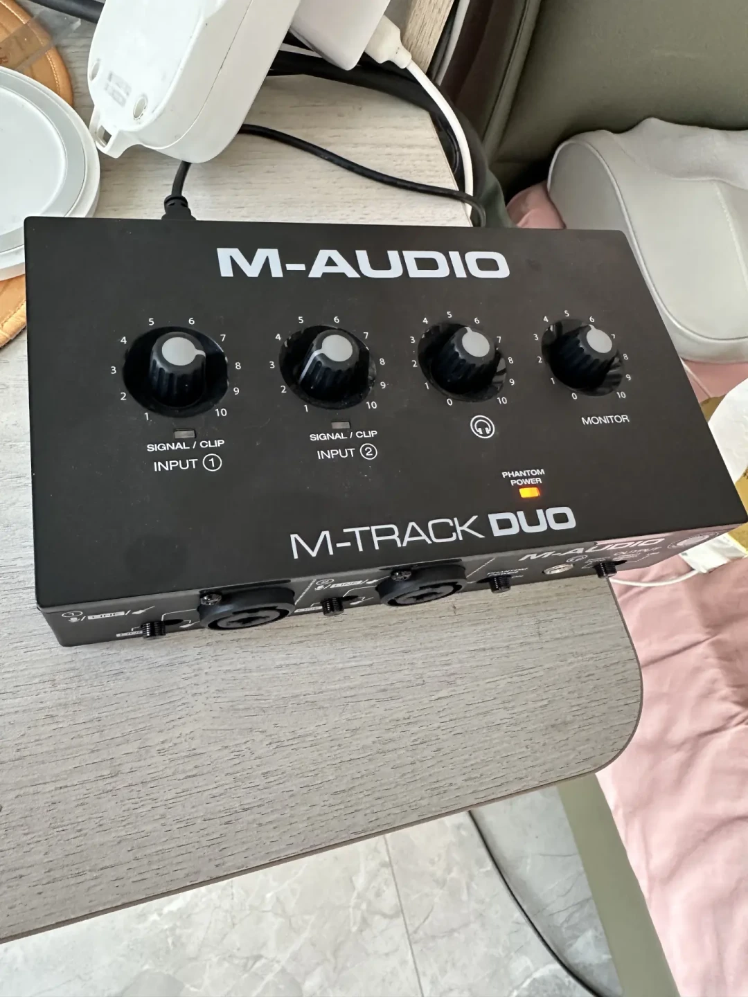第一块声卡,为什么总有人推M-Audio M-Track?新旧款怎么选、强在哪坑在哪一次说清