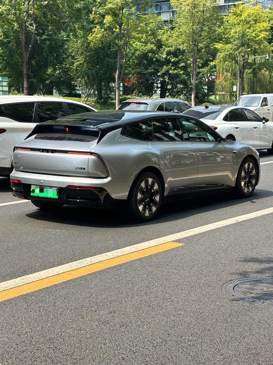 16万多能提奥迪猎装电车？E5 Sportback八月行情的真相，和到底适合谁