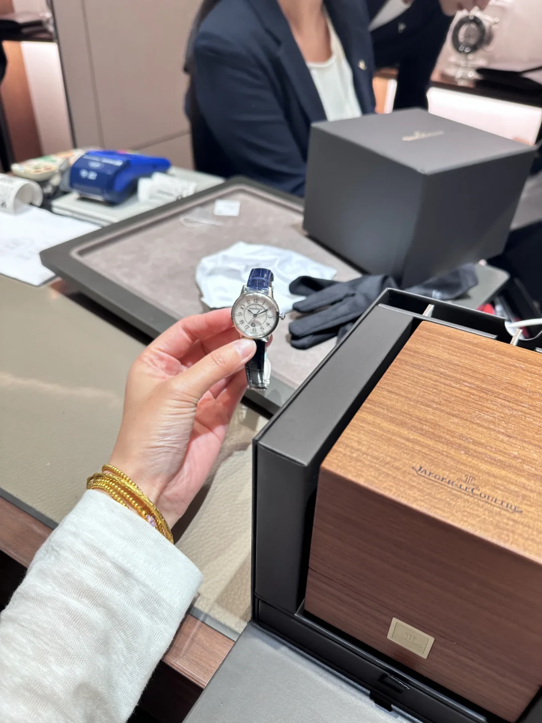 积家要被历峰卖了?传闻发酵半年,想买大师、翻转的人现在该怎么选