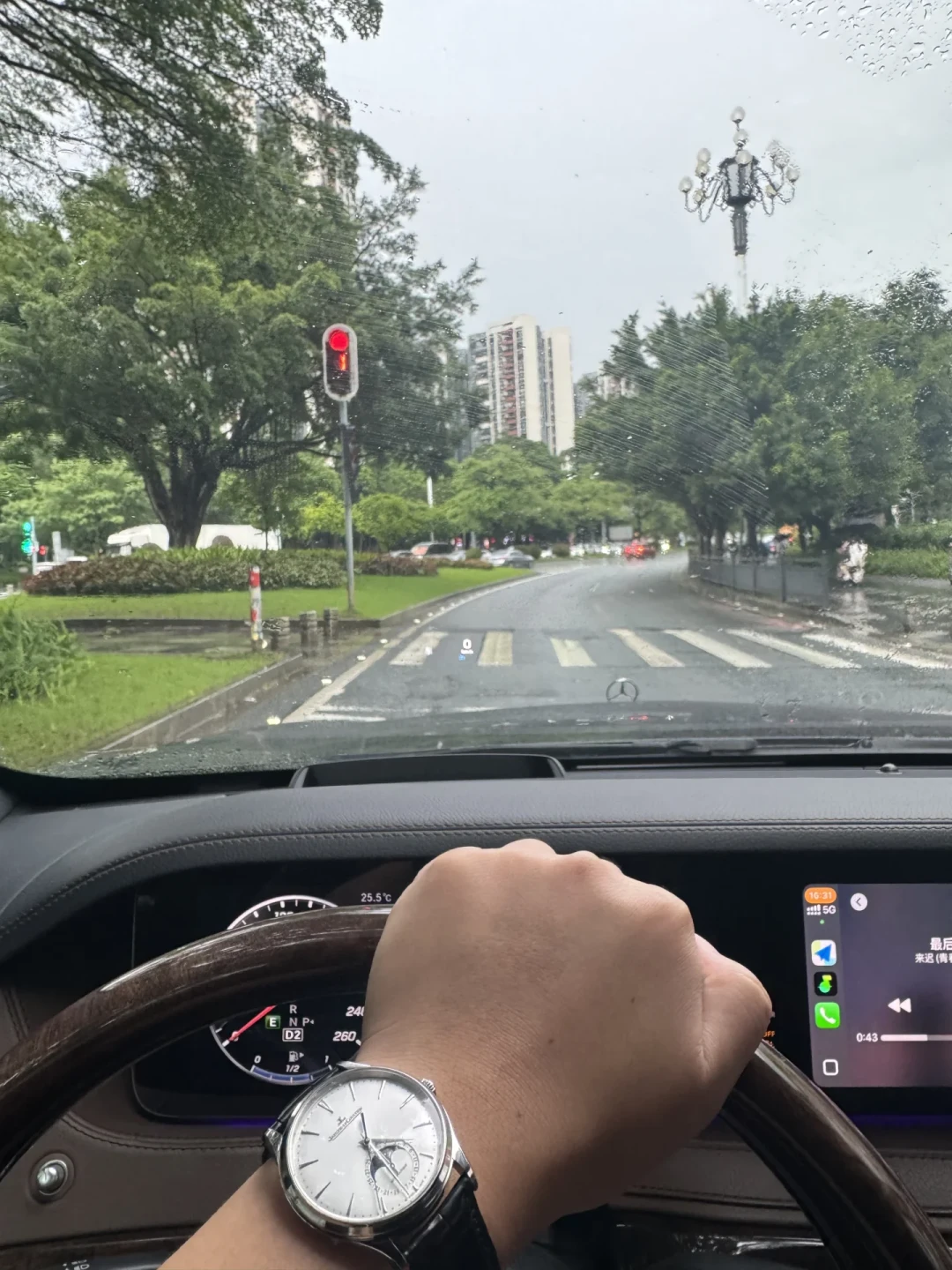 积家要被历峰卖了?传闻发酵半年,想买大师、翻转的人现在该怎么选