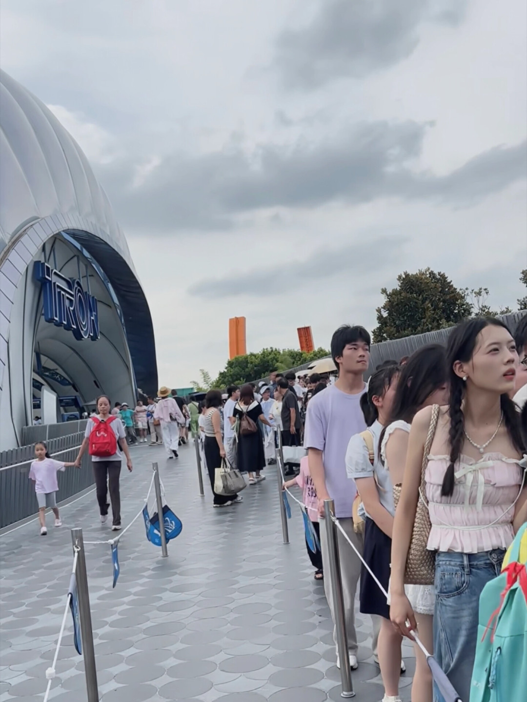 全网都在教上海迪士尼