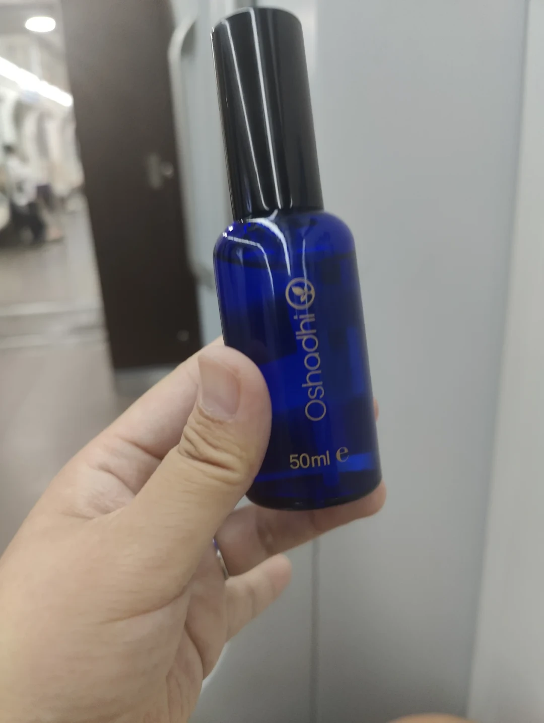 F家玫瑰纯露又刷屏了,翻了近一个月的帖子,帮你分清广告和真口碑