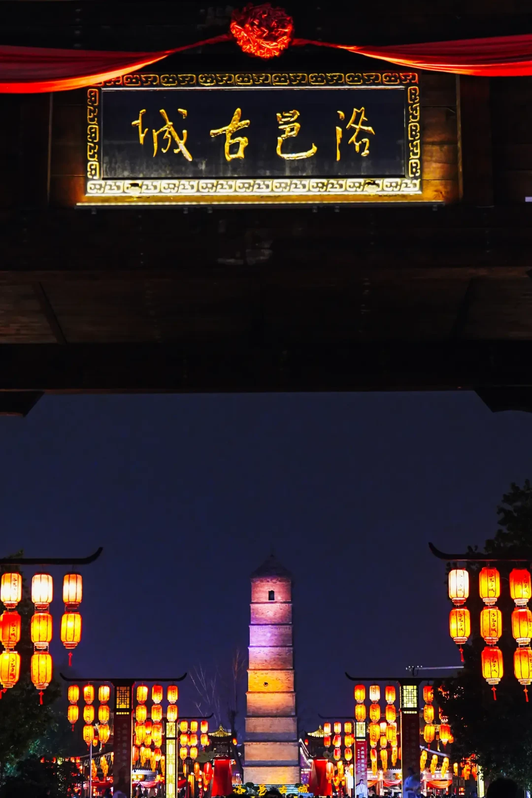 七夕汉服妆造消费避坑:99元全包与1798元隐性坑并存,下单前先看这篇