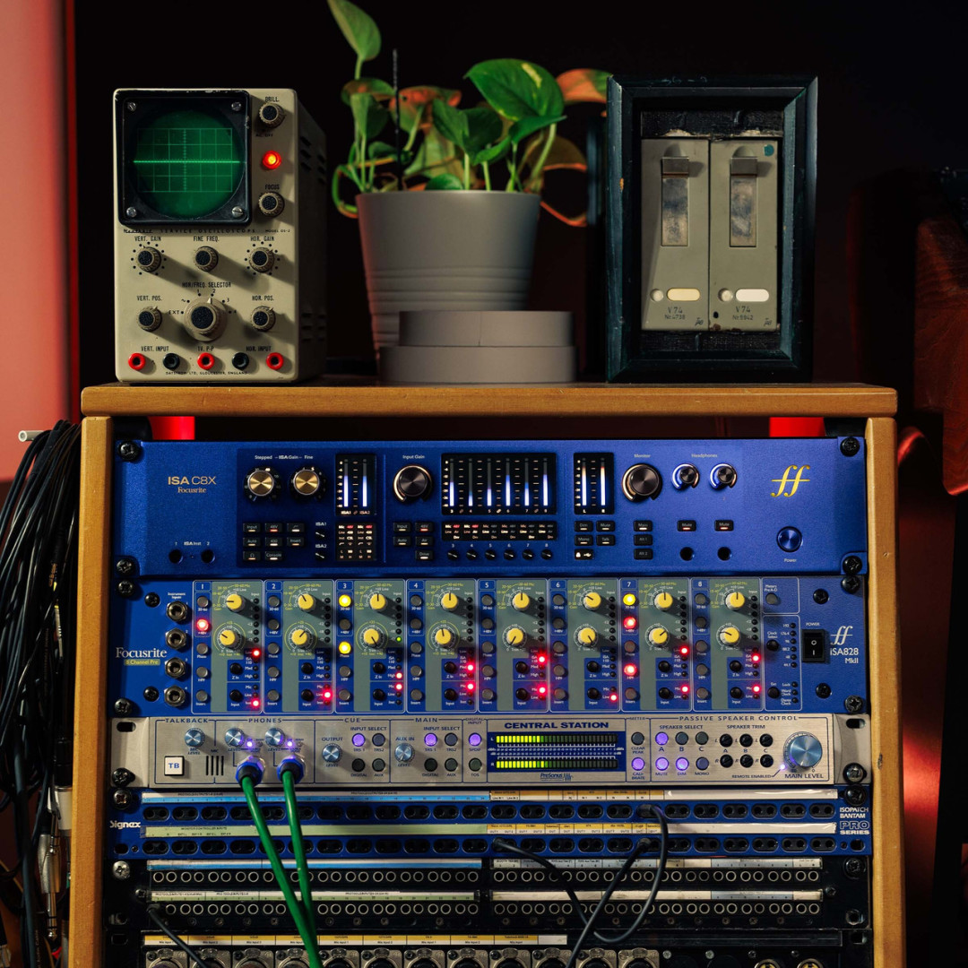 Focusrite把做了40年的ISA话放塞进声卡:ISA C8X国内到货,两万左右值不值?