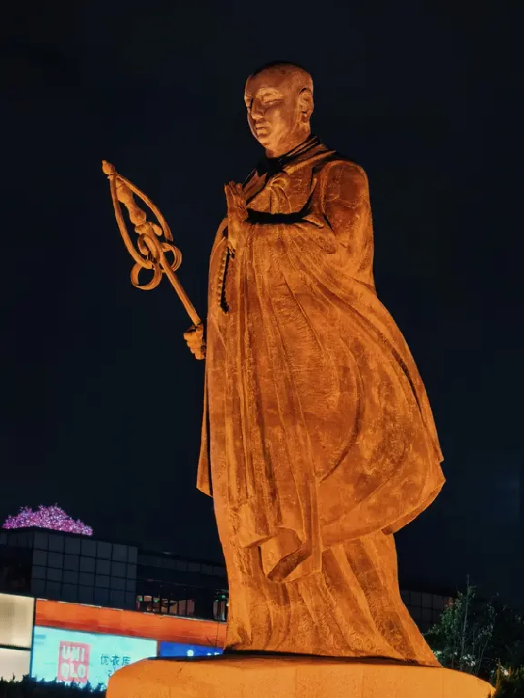 七夕夜大唐不夜城人爆了:去之前先看这3个坑和8月演出表