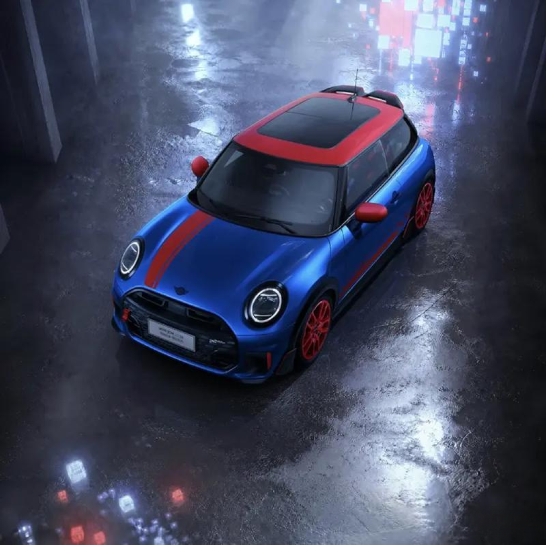 新车33.48万、电动限定25.38万、二手跌破成本：MINI JCW油电切换期，三个价位怎么选