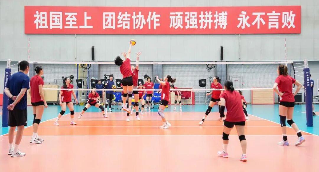 里约夺金十年后,亚锦赛家门口争洛杉矶门票:朱婷为什么不在名单里