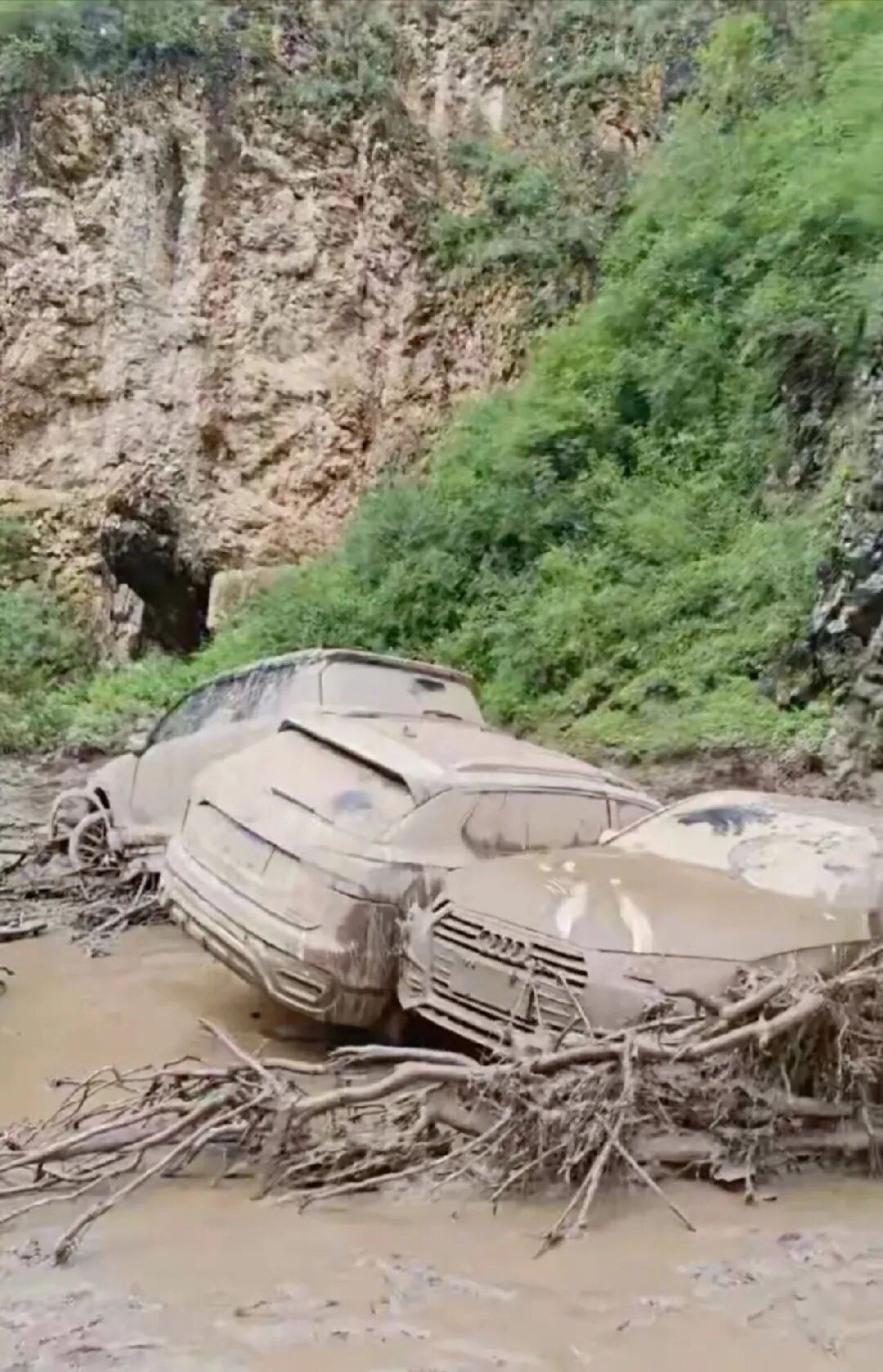 深圳有人中暑去世,也有人在14℃失温:这个周末想进山,先把这3件事想清楚