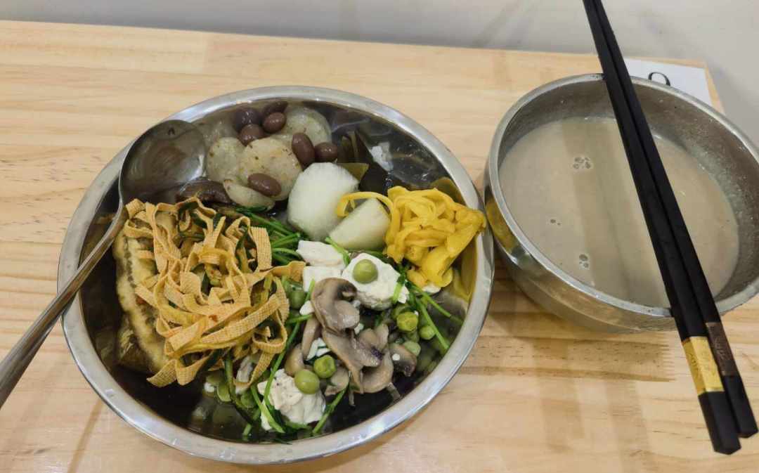 十日课程免费,但有人哭8天、有人第5天退出:想入坑南传修行,先看清这4条路和5个坑