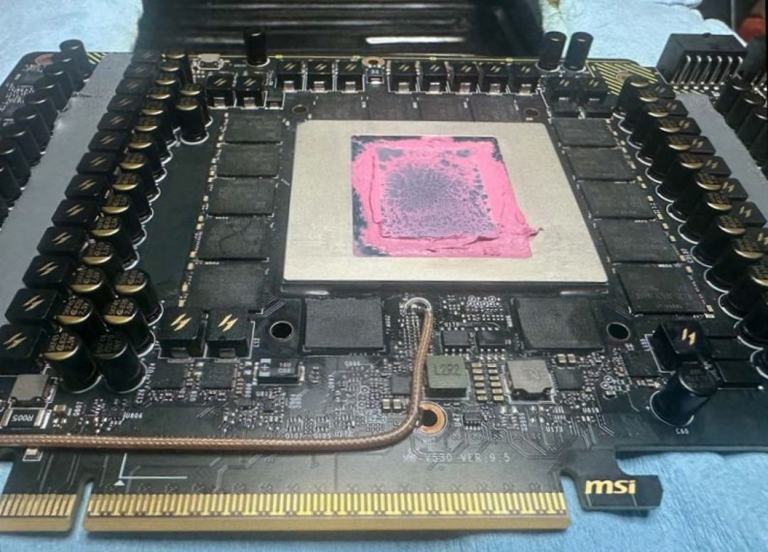5090纪录战逼HWBOT改规则：晶振改装合法，但不交录像就删成绩