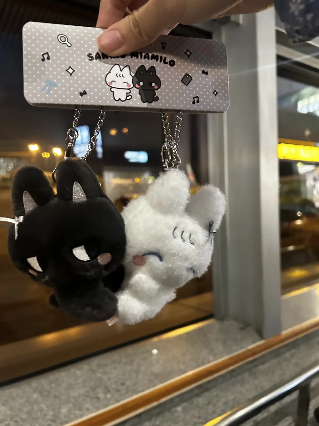 上新时没人买,如今火到韩网:三丽鸥“中国区特供”小猫咪咪沐沐,现在值得入手吗?