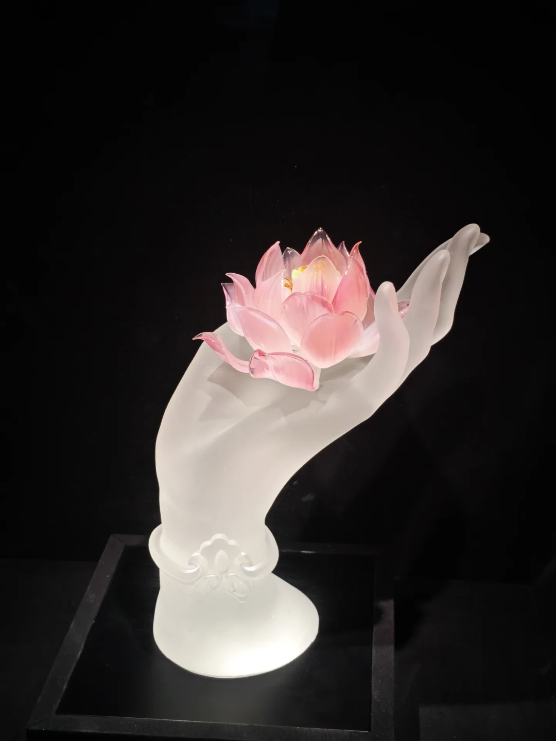 扬州的淄博琉璃展8.16刚收官,有人已跑空:现在想看顶流琉璃,认准这3个地方