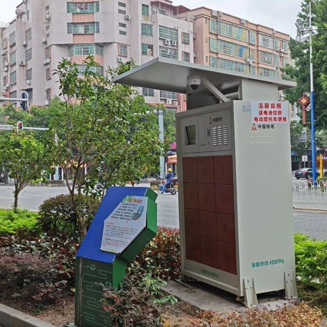 外卖骑手开始买高端电摩了：跟风之前，先把一年用车账拆成三笔