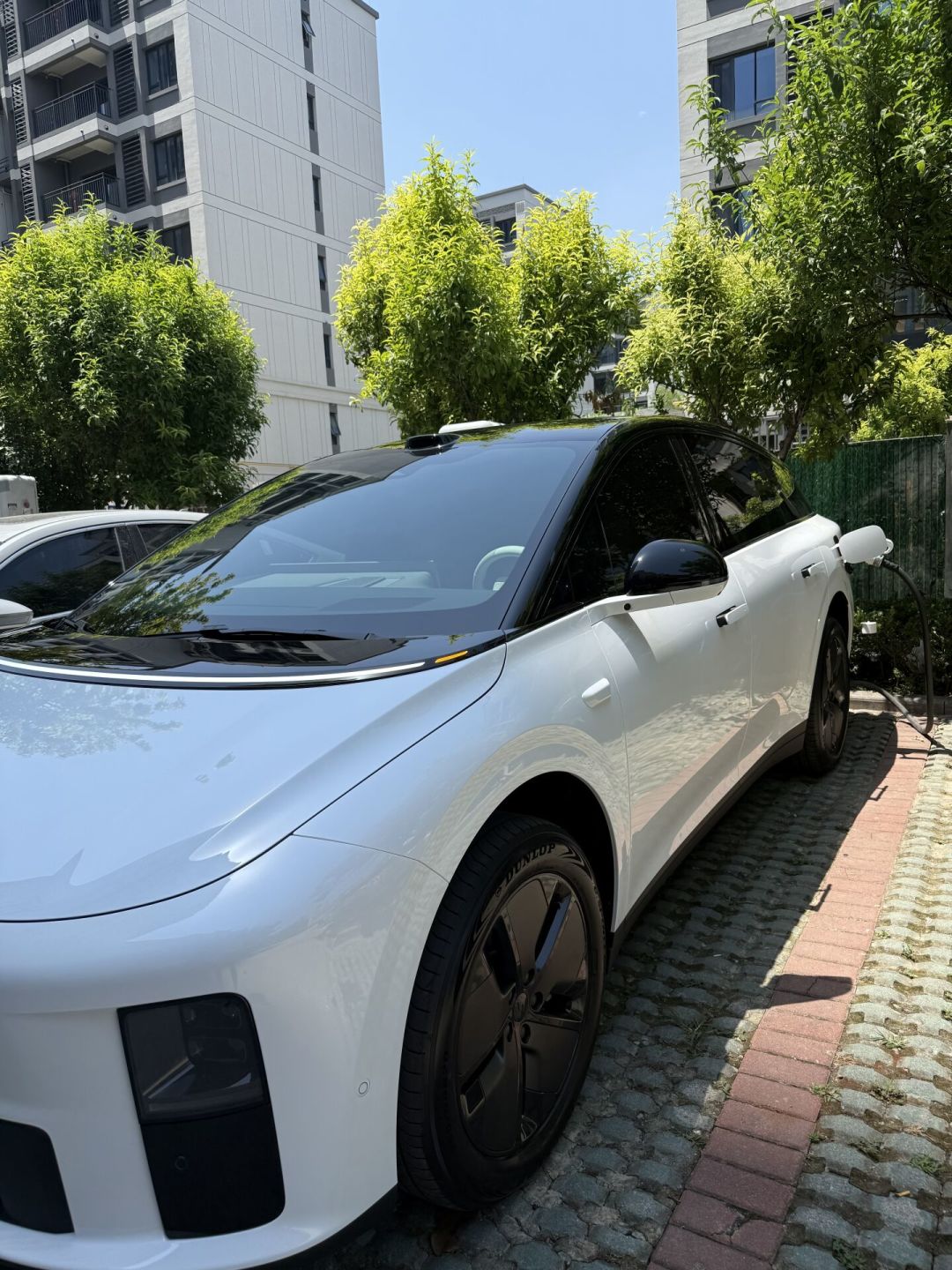 多花1600把前挡换成后羿70，值吗？对完龙膜四款热门前挡的参数、价目和车主实测，答案分两种
