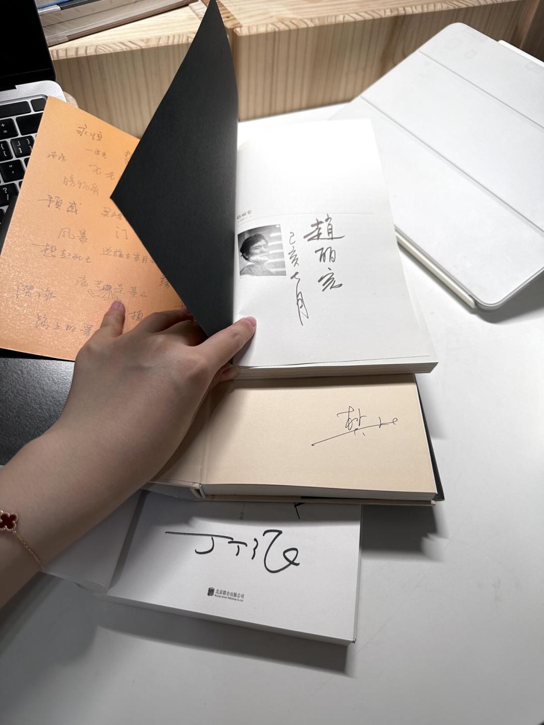 赵丽宏凭《疼痛》拿下波兰雅尼茨基文学奖：译成20多种文字、国内几乎没人讨论，这本诗集该不该补票？