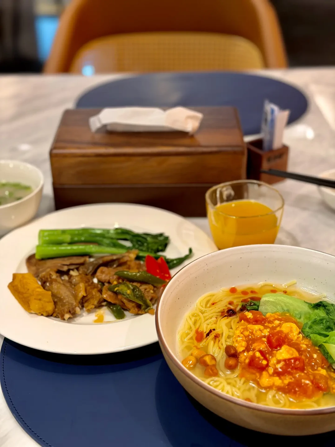 广发砍了最大的一个:北京两机场贵宾楼9月15日停服,年费2000+的卡主还有三条路