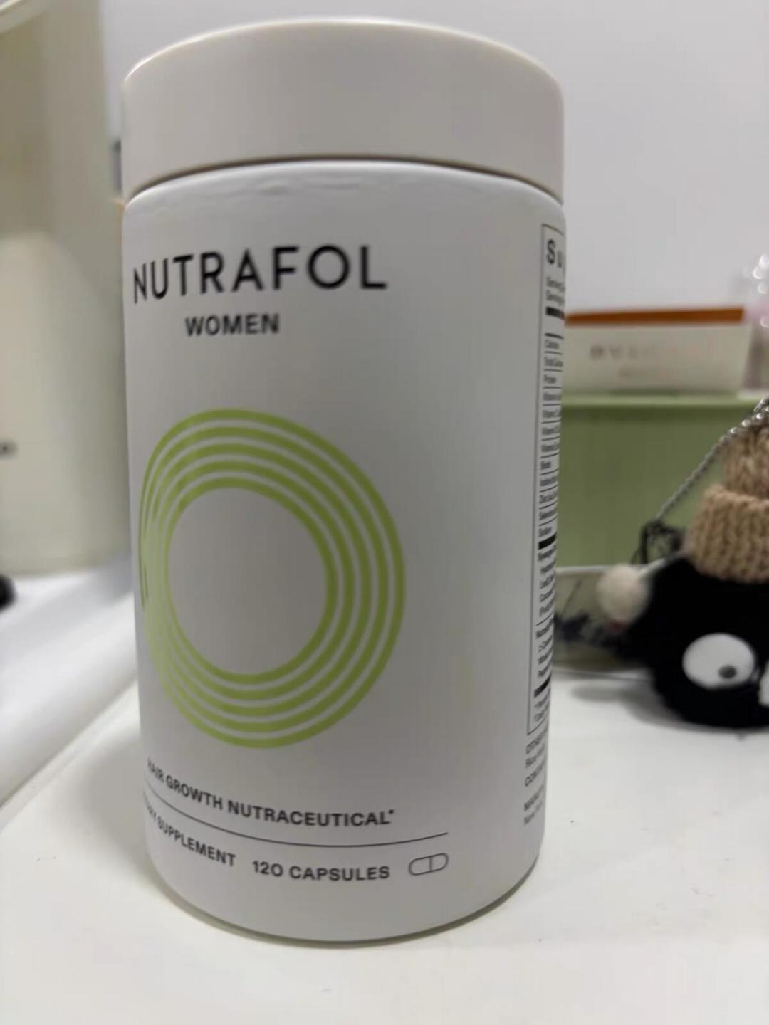 Nutrafol一瓶800-900元,是